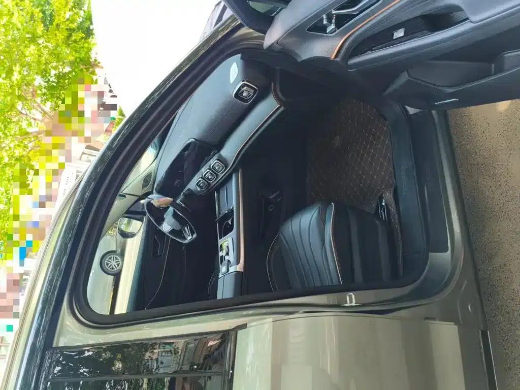 Chery Tiggo 9 2023 2.0T Dual-Clutch Two-Wheel Drive Luxury Edition 5-Seater — миниатюра 20