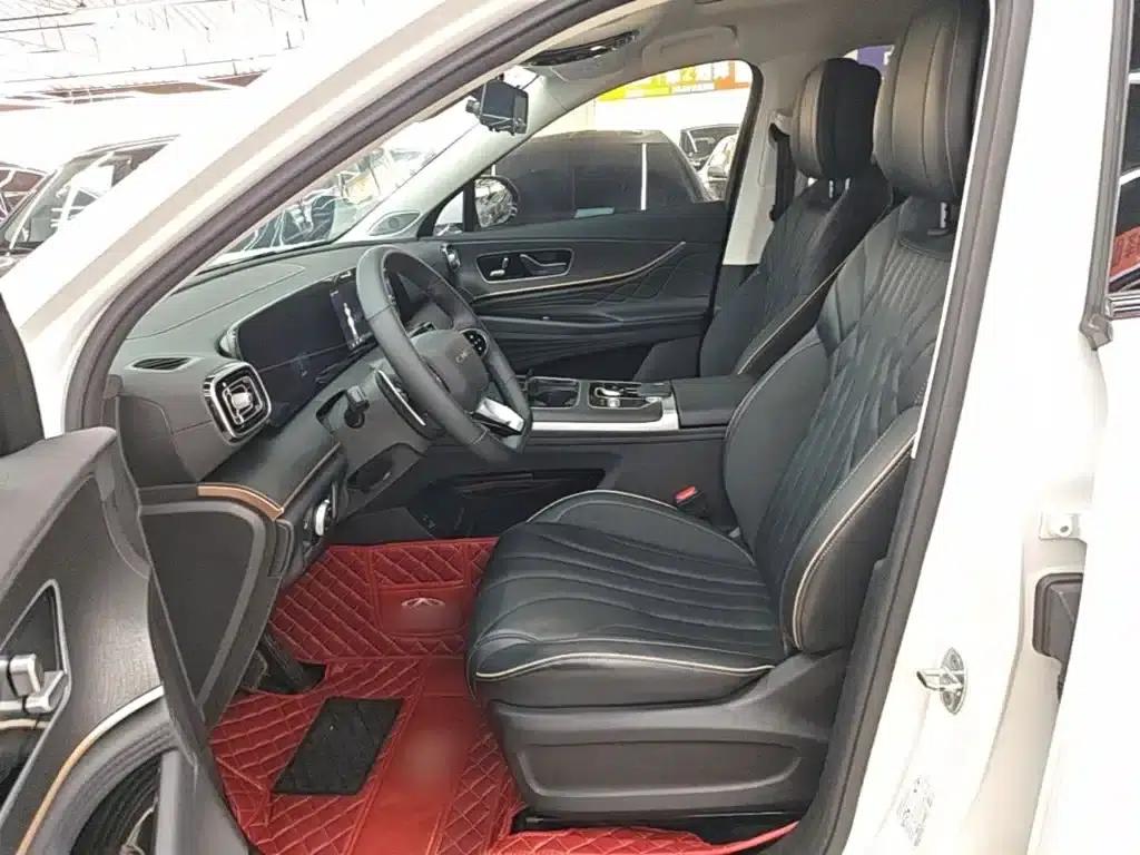 Chery Tiggo 9 2023 2.0T Dual-Clutch Two-Wheel Drive Leading Edition 5-Seater — миниатюра 15