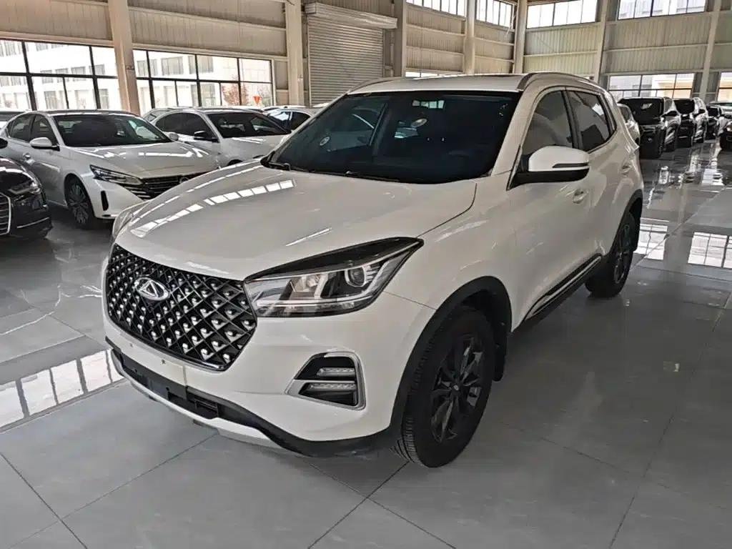 Chery Tiggo 5x 2023 1.5L CVT Fashion Edition — миниатюра 1