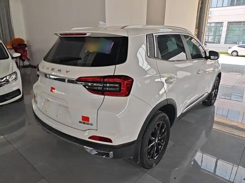 Chery Tiggo 5x 2023 1.5L CVT Fashion Edition — миниатюра 7