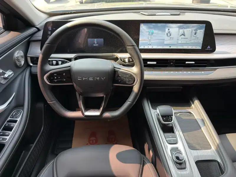 Chery Arrizo 8 2024 High-Performance Edition 2.0T DCT — миниатюра 11