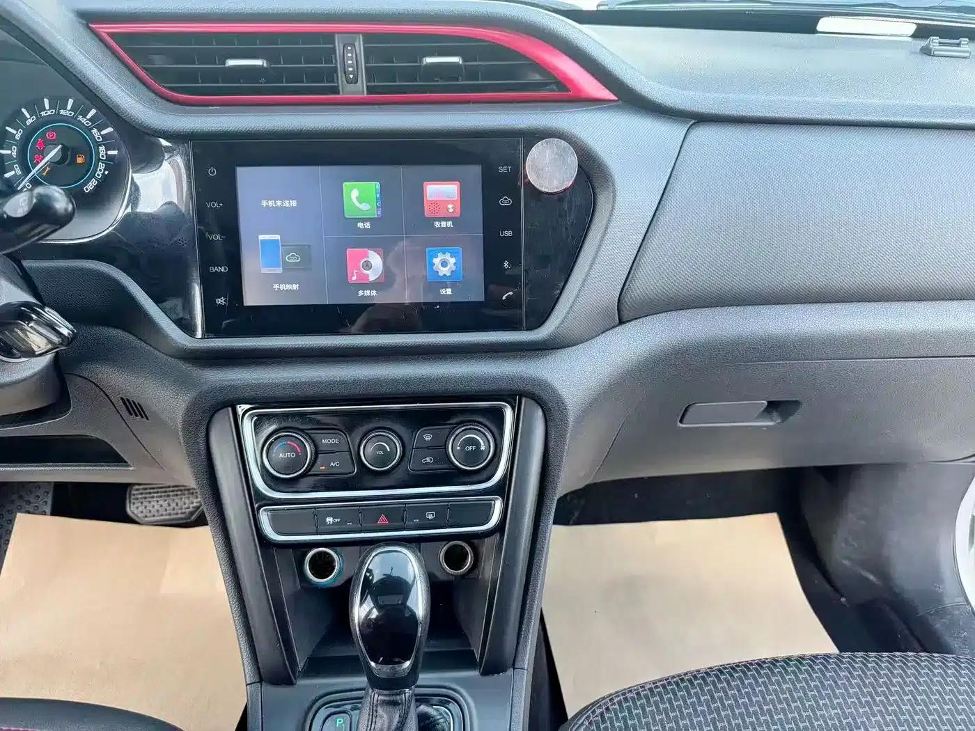 Chery Tiggo 3 2016 1.6L CVT Smart Edition — миниатюра 11