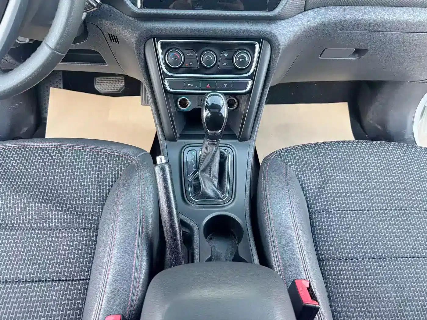 Chery Tiggo 3 2016 1.6L CVT Smart Edition — миниатюра 13