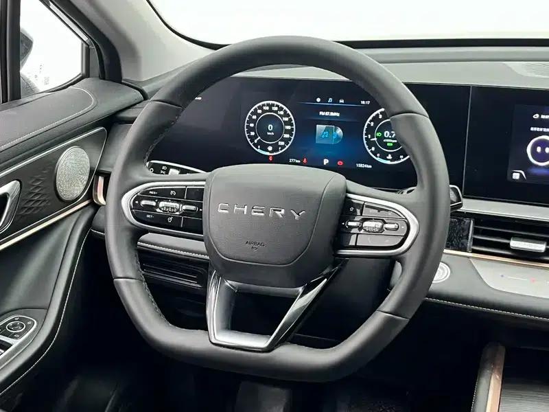 Chery Tiggo 5x 2025 High-Performance Edition 1.5T CVT Comfort Model — миниатюра 16