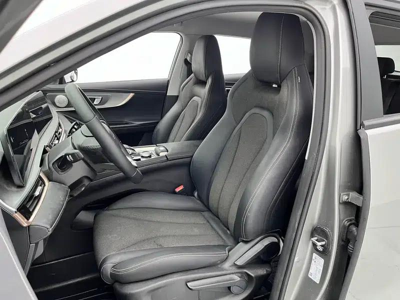 Chery Tiggo 5x 2025 High-Performance Edition 1.5T CVT Comfort Model — миниатюра 20