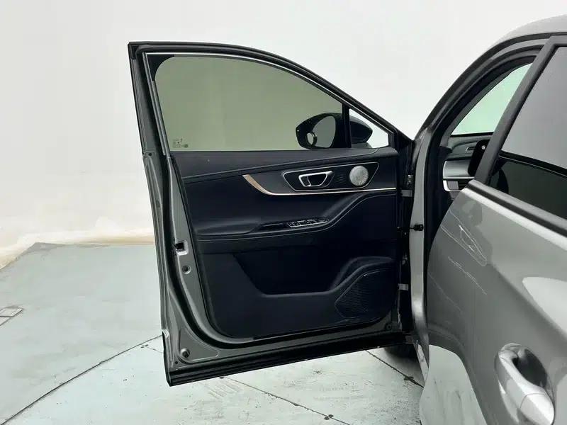 Chery Tiggo 5x 2025 High-Performance Edition 1.5T CVT Comfort Model — миниатюра 25