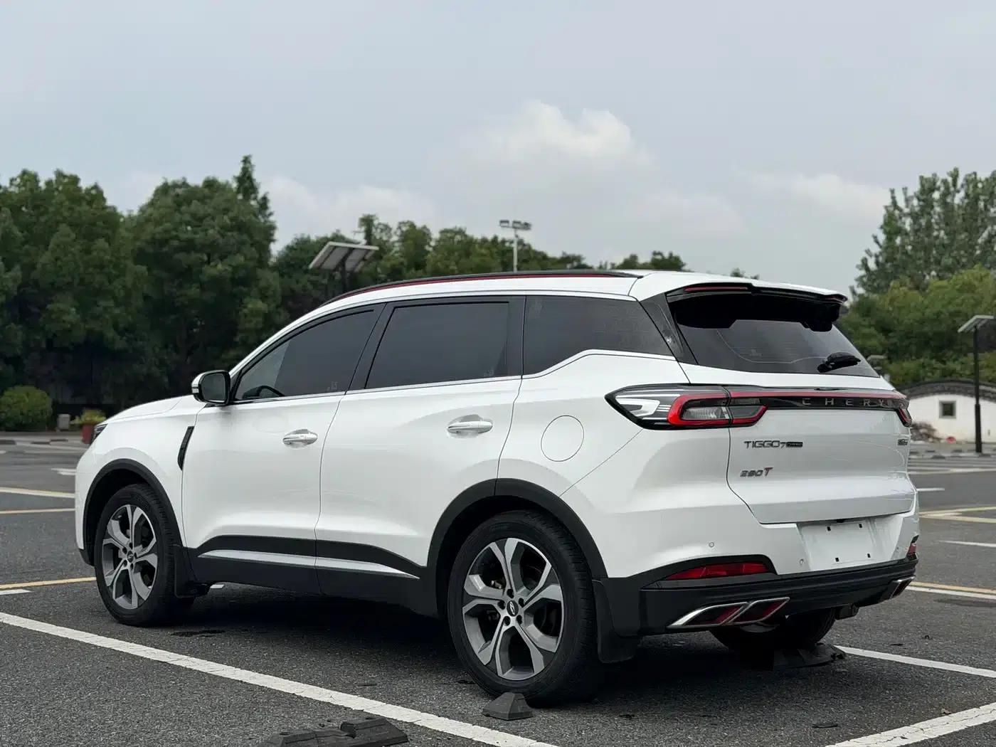 Chery Tiggo 7 PLUS 2023 1.6TGDI DCT Flagship Model — миниатюра 5