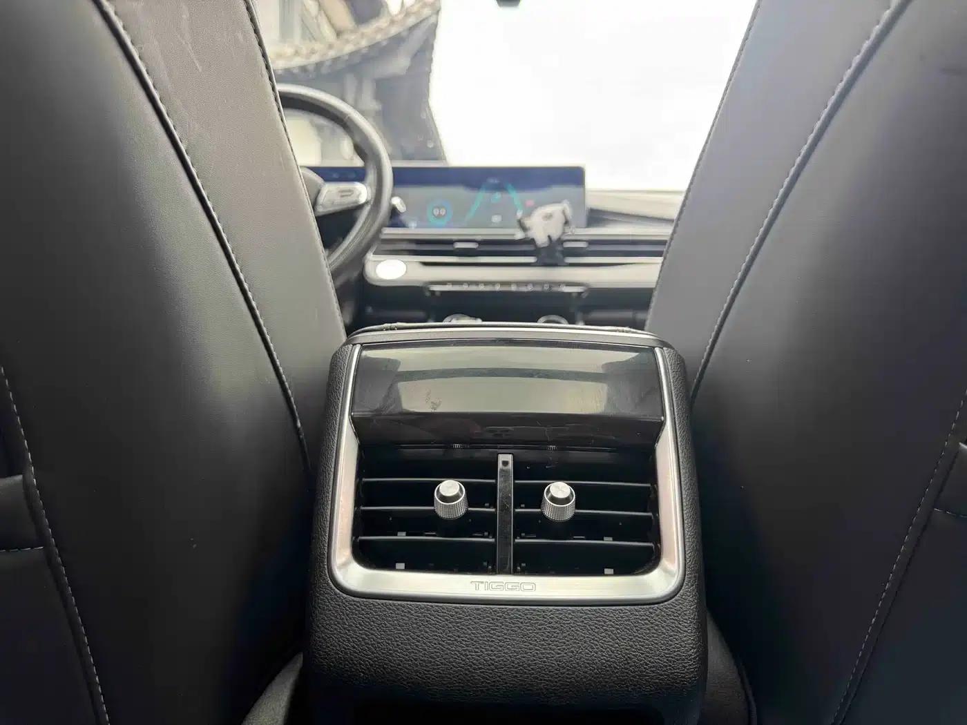 Chery Tiggo 7 PLUS 2021 1.5T CVT Premium Edition — миниатюра 18