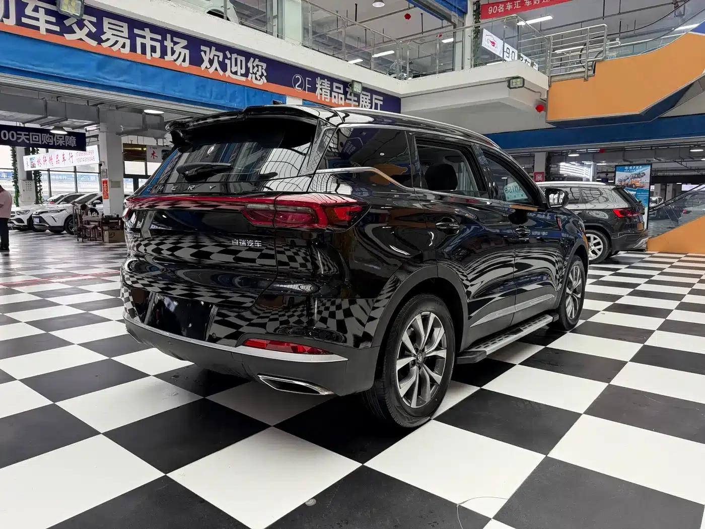 Chery Tiggo 7 PLUS 2021 1.5T CVT Premium Edition — миниатюра 18