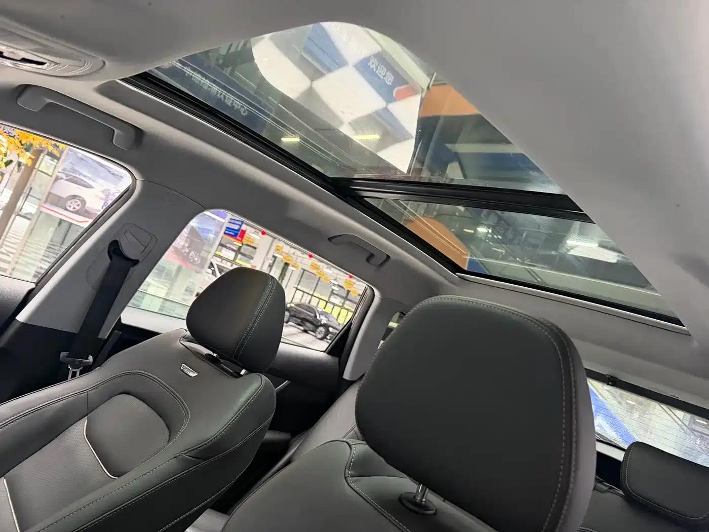 Chery Tiggo 7 PLUS 2021 1.5T CVT Premium Edition — миниатюра 6