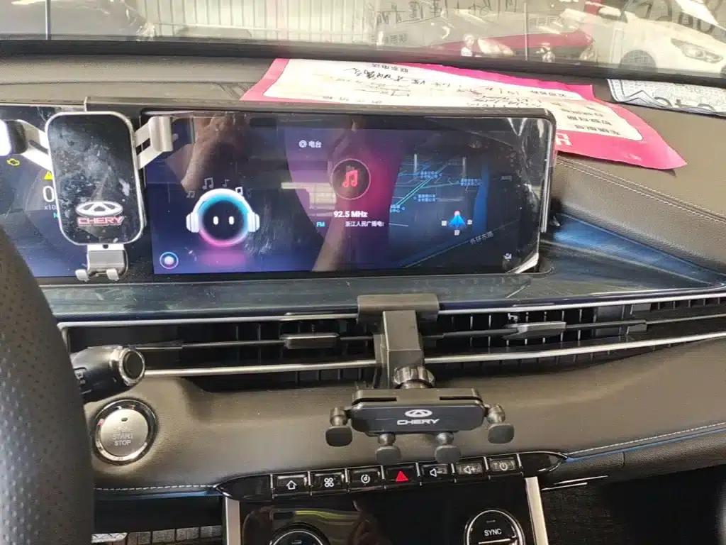 Chery Tiggo 7 PLUS 2021 Kunpeng Edition 1.6TGDI DCT Premium — миниатюра 13