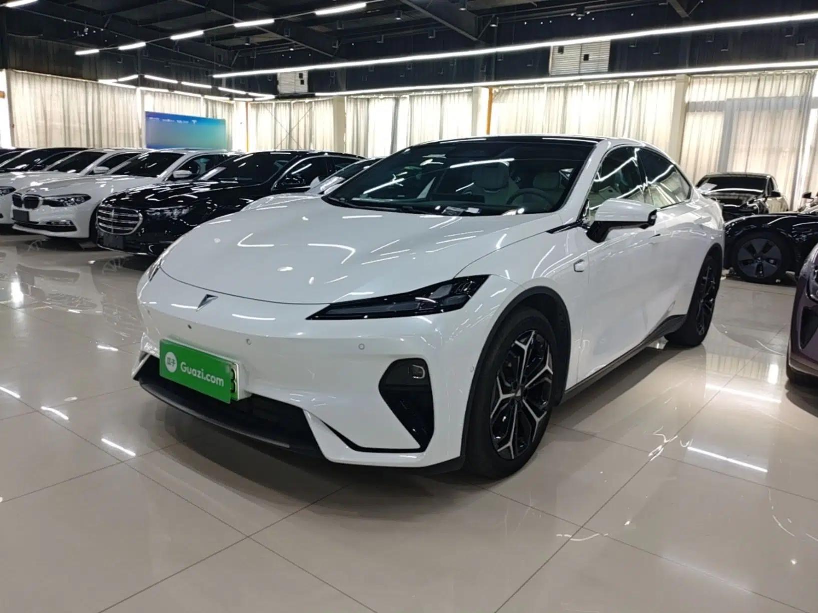 Deepal L07 2024 230Max Qiankun Intelligent Driving ADS SE Range-Extended Version — миниатюра 1