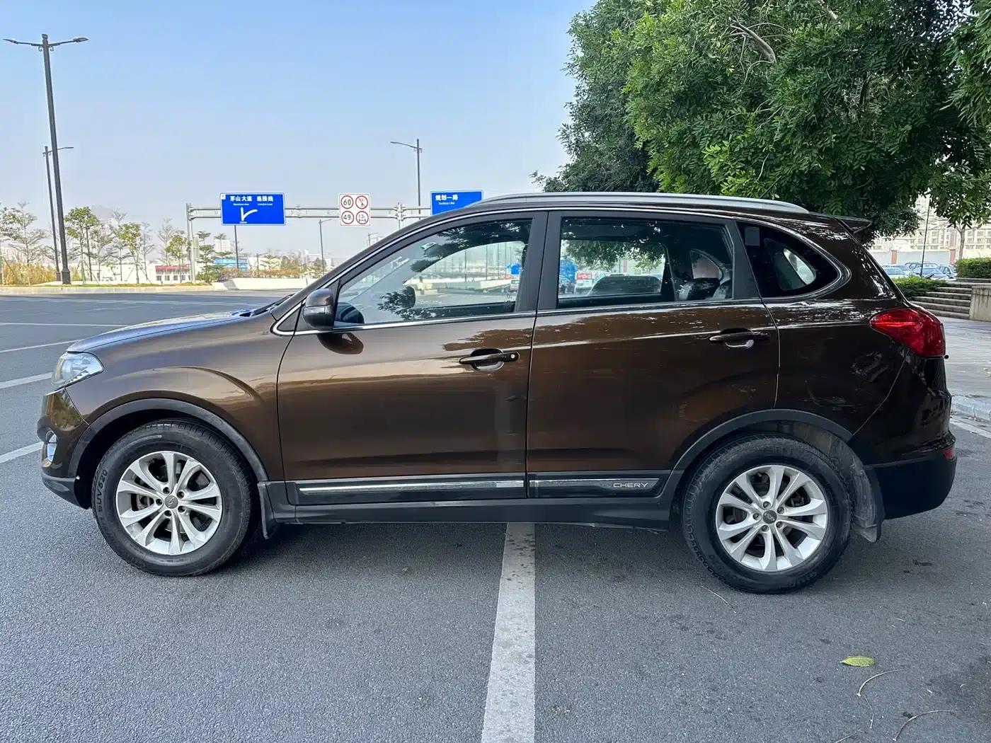 Chery Tiggo 5 2014 2.0L CVT Smart Cloud Edition — миниатюра 13