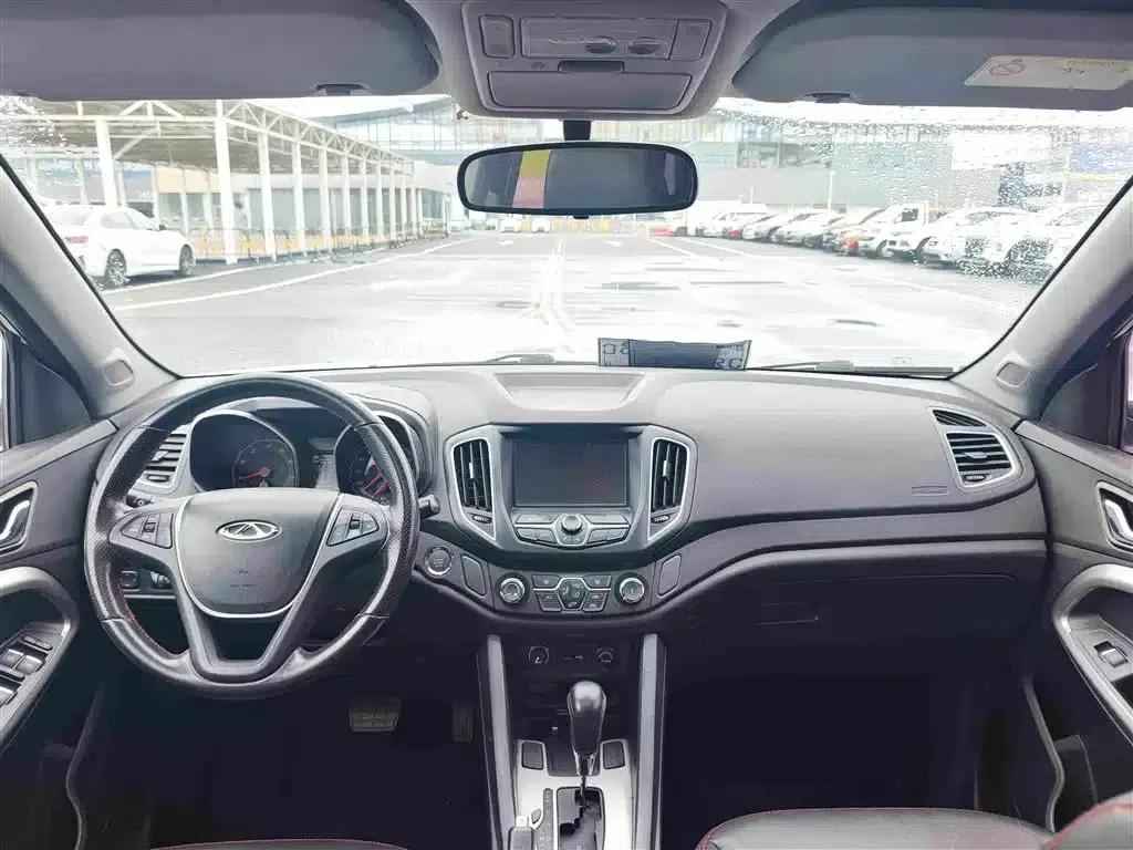 Chery Tiggo 5 2015 2.0L CVT Family Edition — миниатюра 13