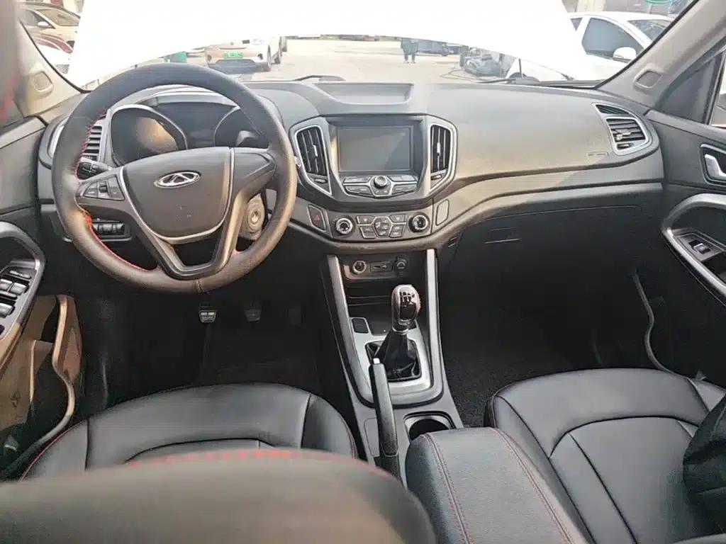 Chery Tiggo 5 2016 2.0L Manual Family Edition — миниатюра 10