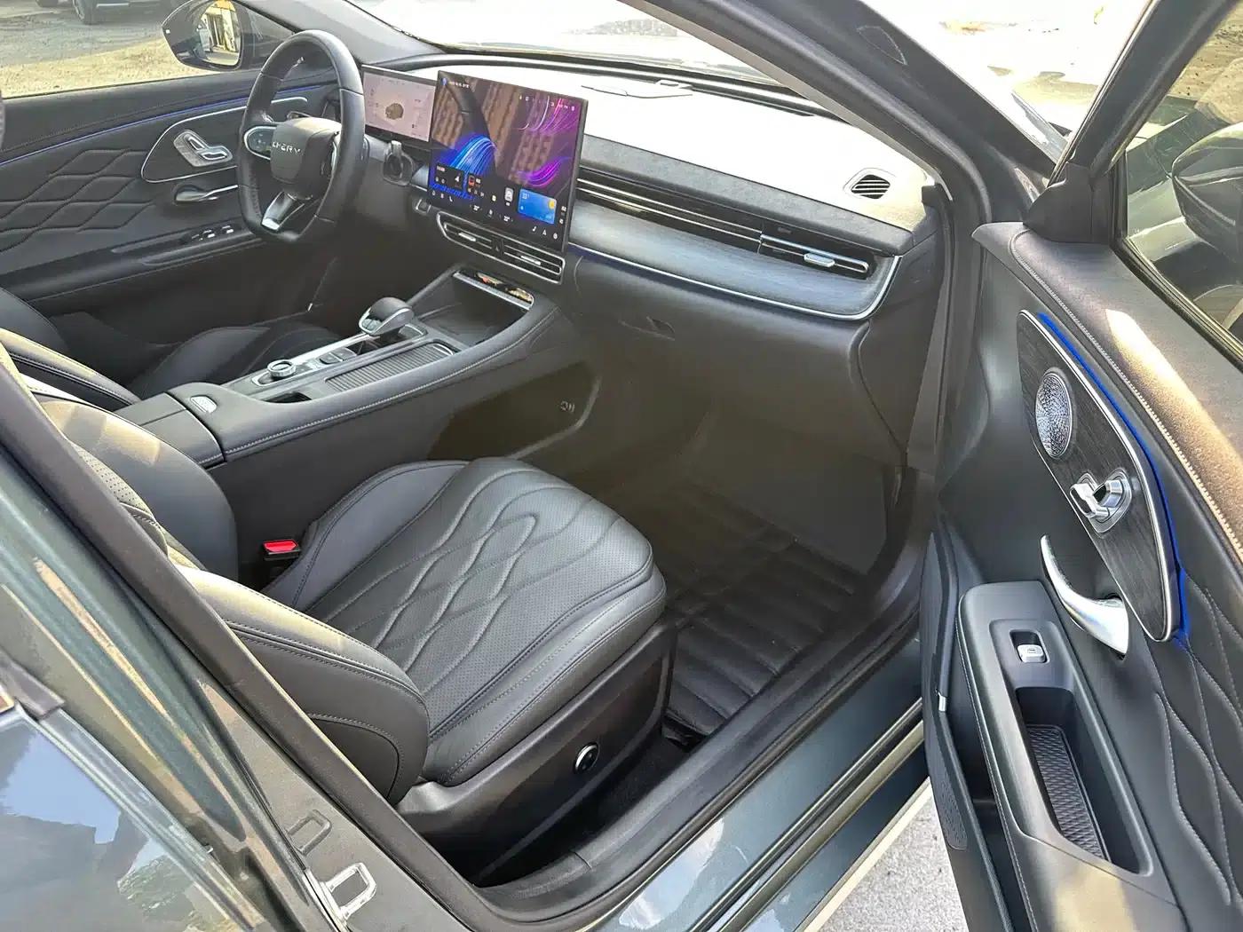 Chery Arrizo 8 PRO 2025 1.6T DCT Luxury+ — миниатюра 19