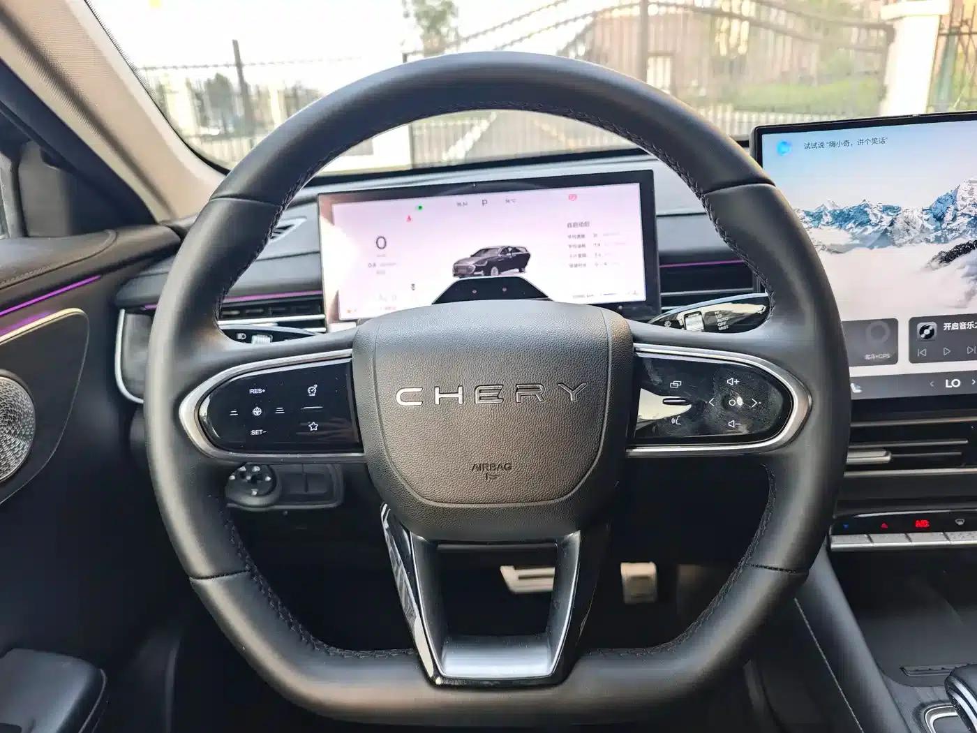 Chery Arrizo 8 PRO 2025 2.0T DCT Luxury Edition — миниатюра 6