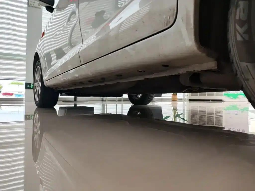Fengyun 2 2015 1.5L Manual Elite Edition — миниатюра 22
