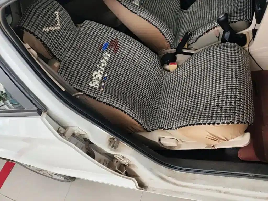 Fengyun 2 2015 1.5L Manual Elite Edition — миниатюра 25