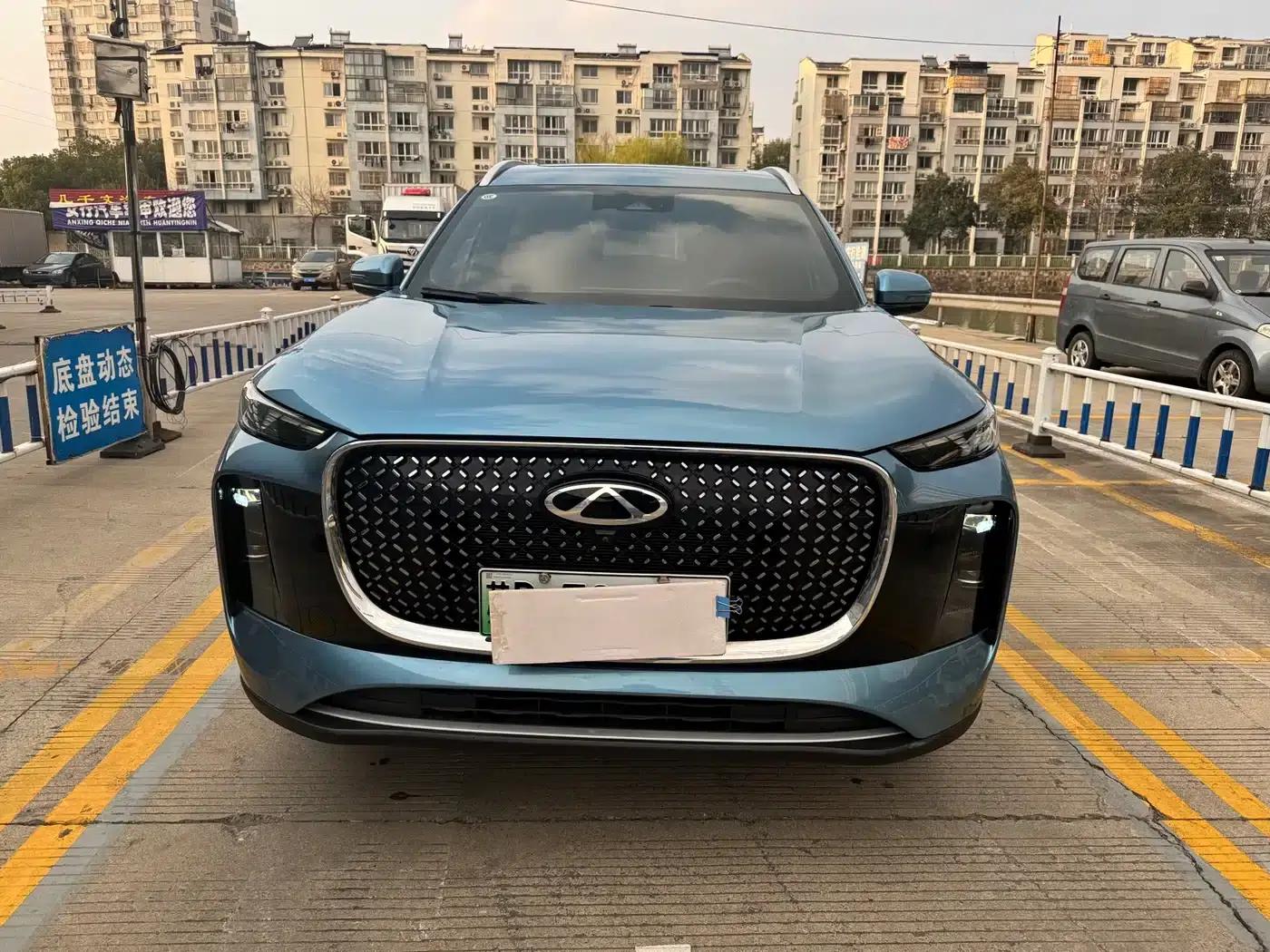 Chery Tiggo 8 PLUS C-DM 2025 1.5T 116km/h Premium 5-seater — миниатюра 2