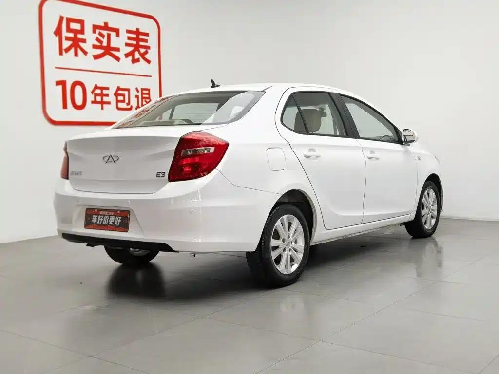 Chery E3 2013 1.5L Manual Smart Edition — миниатюра 2