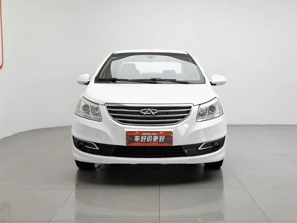 Chery E3 2013 1.5L Manual Smart Edition — миниатюра 3