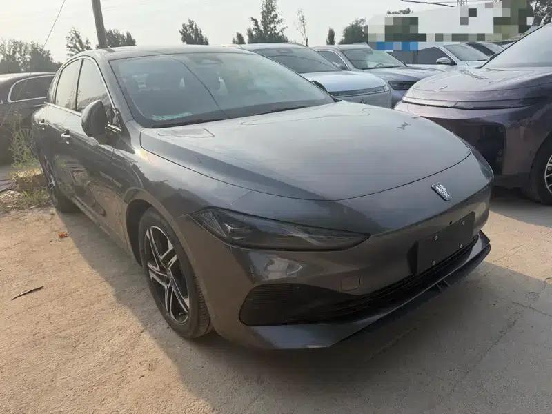 Roewe D7 DMH 2023 125 Flagship Edition — миниатюра 3