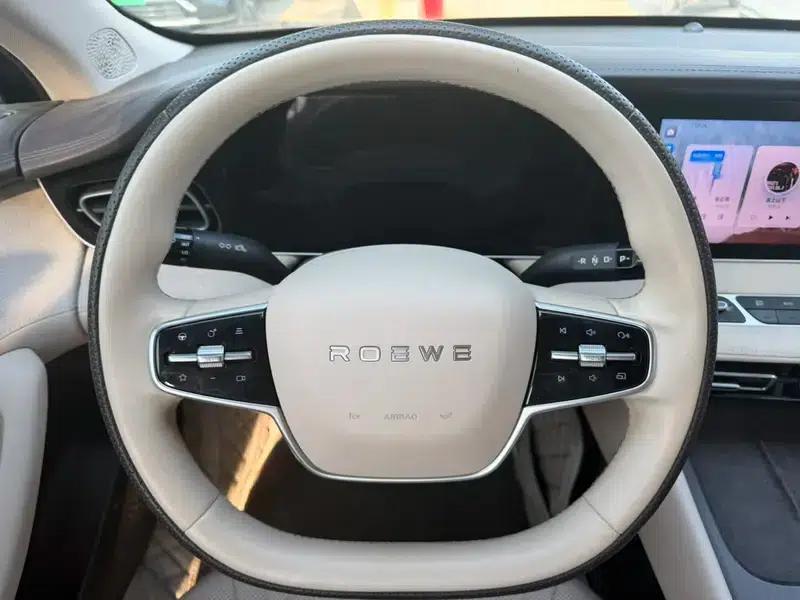 Roewe D7 DMH 2023 125 Flagship Edition — миниатюра 7