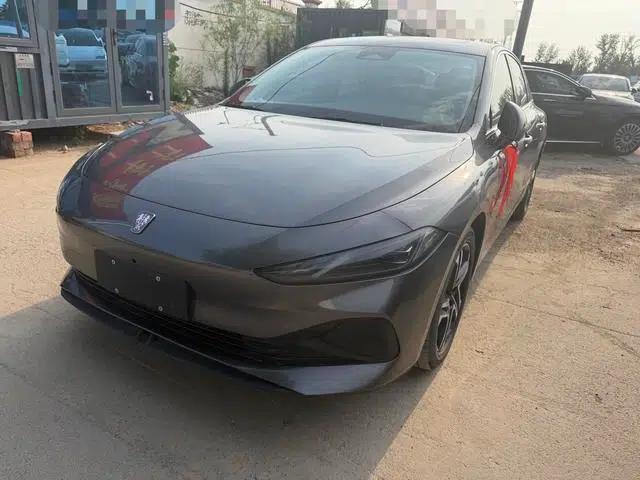 Roewe D7 DMH 2023 125 Flagship Edition