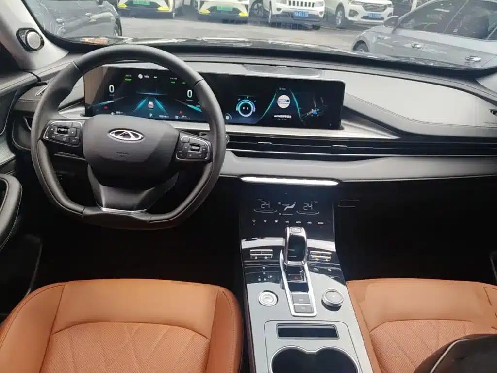 Chery Tiggo 8 PLUS Kunpeng e+ 2022 PHEV 1.5T Comfort e+ — миниатюра 10