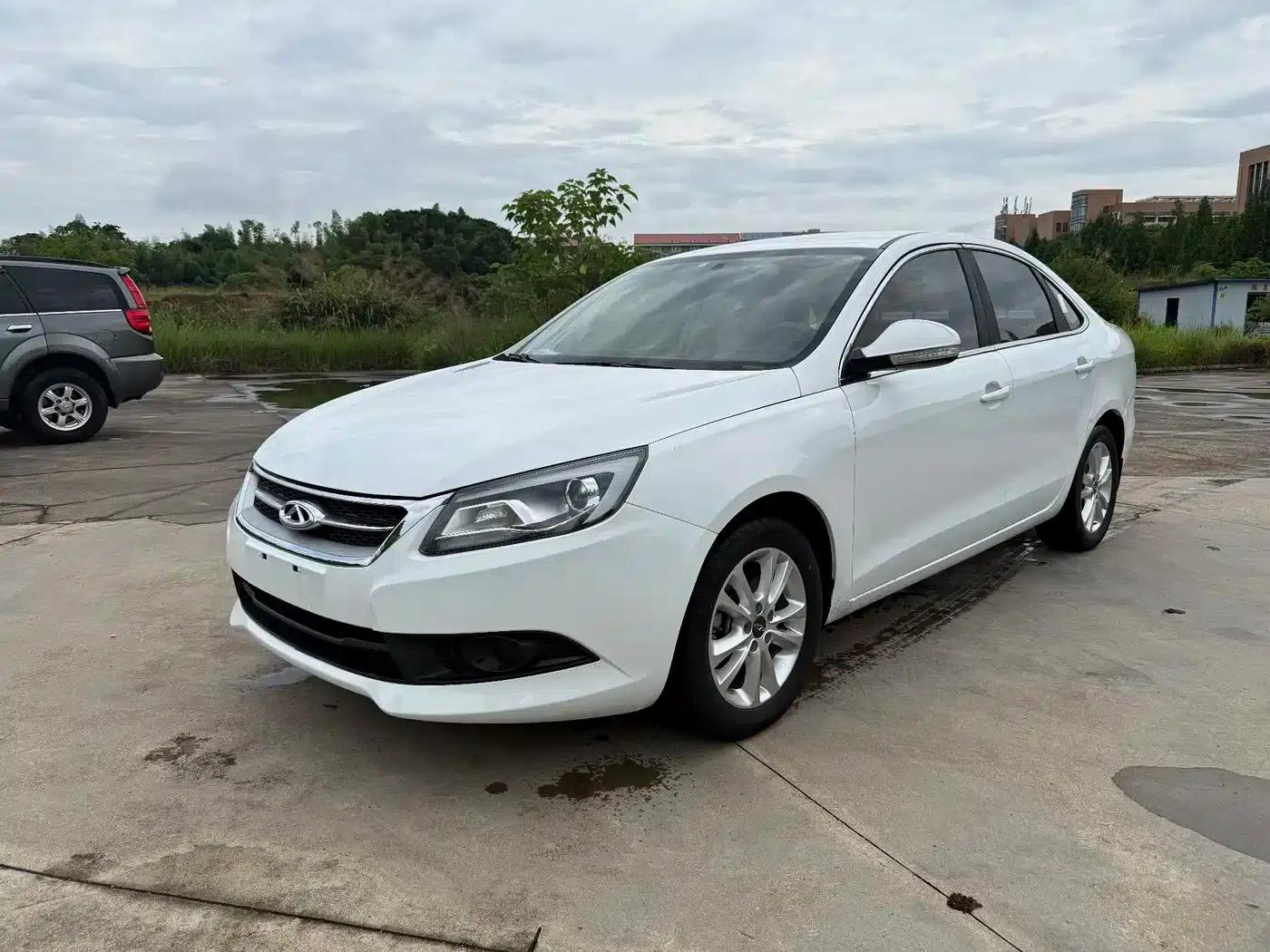 Chery Arrizo 7 2015 1.6L Manual Elite Edition — миниатюра 2