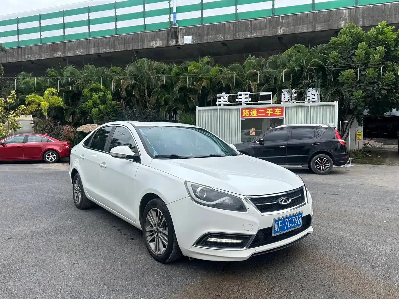 Chery Arrizo 7 2016 1.6L CVT Premium Edition — миниатюра 3