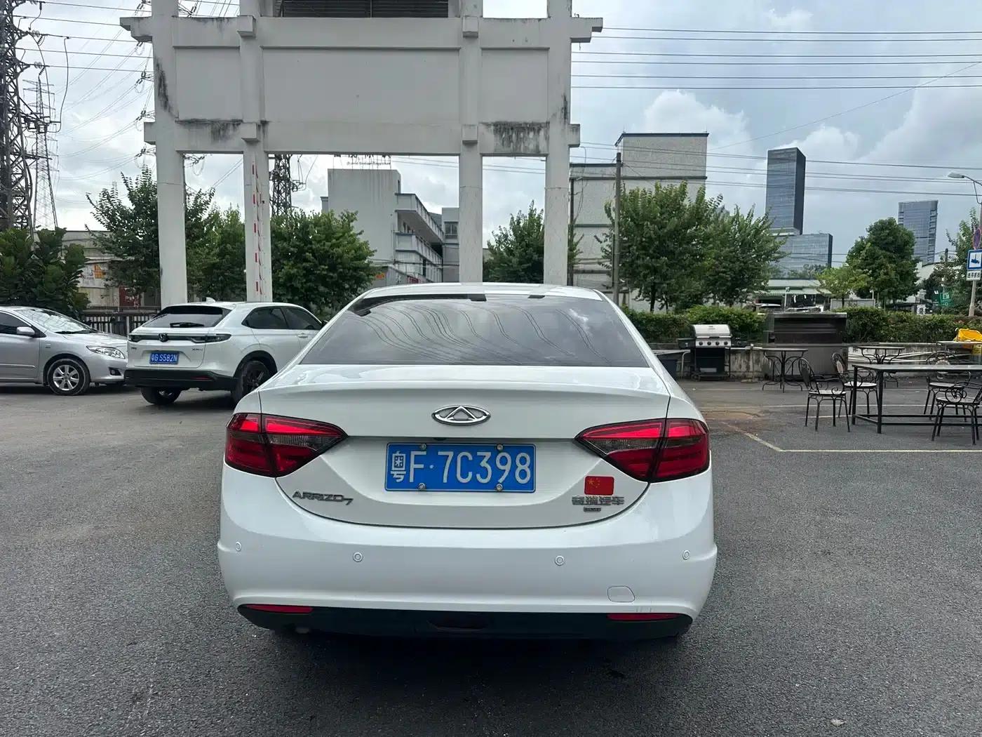 Chery Arrizo 7 2016 1.6L CVT Premium Edition — миниатюра 6