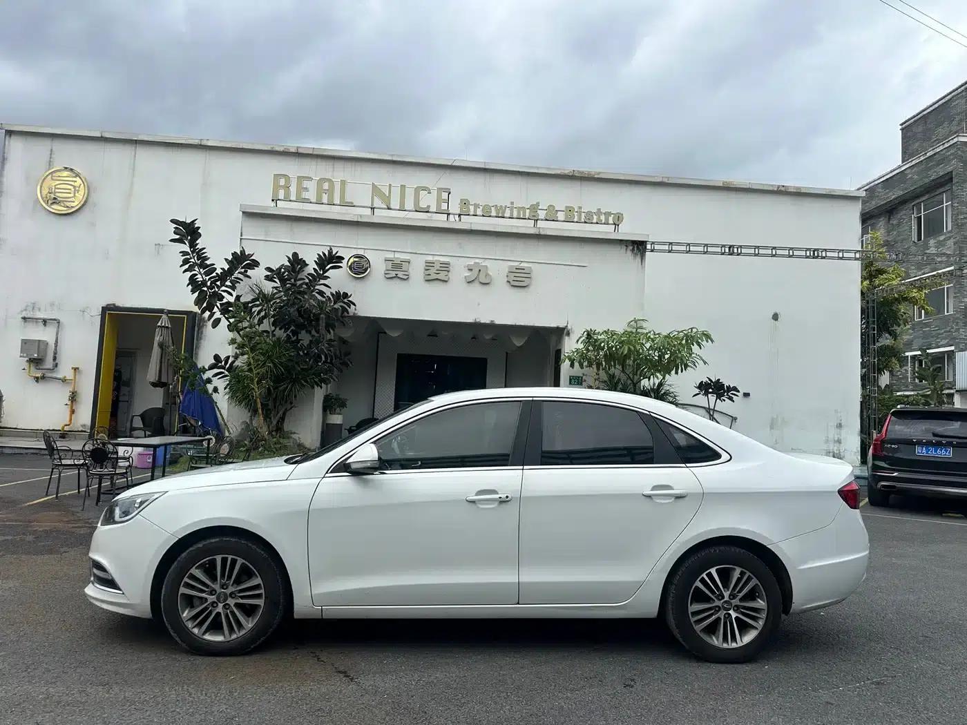 Chery Arrizo 7 2016 1.6L CVT Premium Edition — миниатюра 8