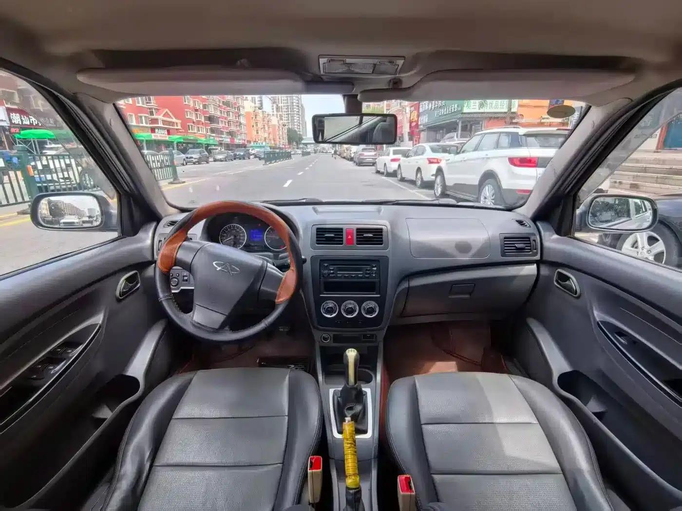 Chery A1 2012 1.5L Manual Standard Edition — миниатюра 7