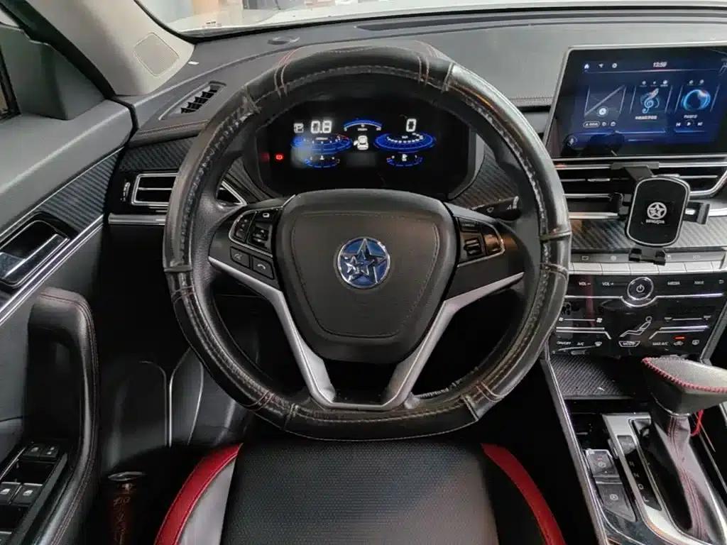 Venucia T60 2018 1.6L CVT Smart Edition (National VI Emission Standard) — миниатюра 17