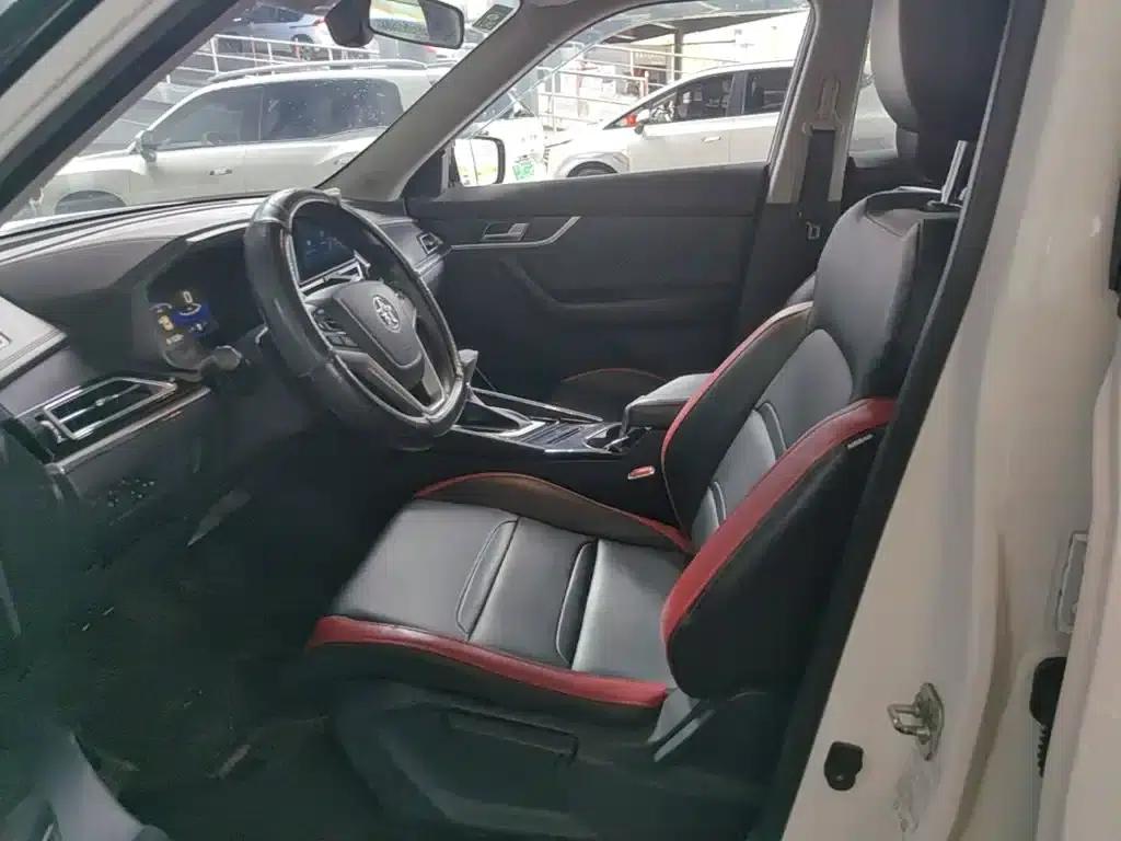 Venucia T60 2018 1.6L CVT Smart Edition (National VI Emission Standard) — миниатюра 22