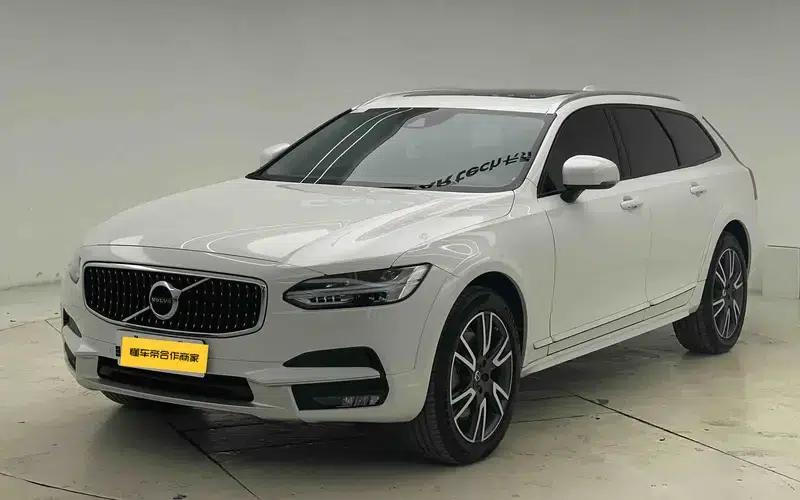 2020 Volvo V90 Facelift Cross Country T5 AWD Smart Edition — миниатюра 1