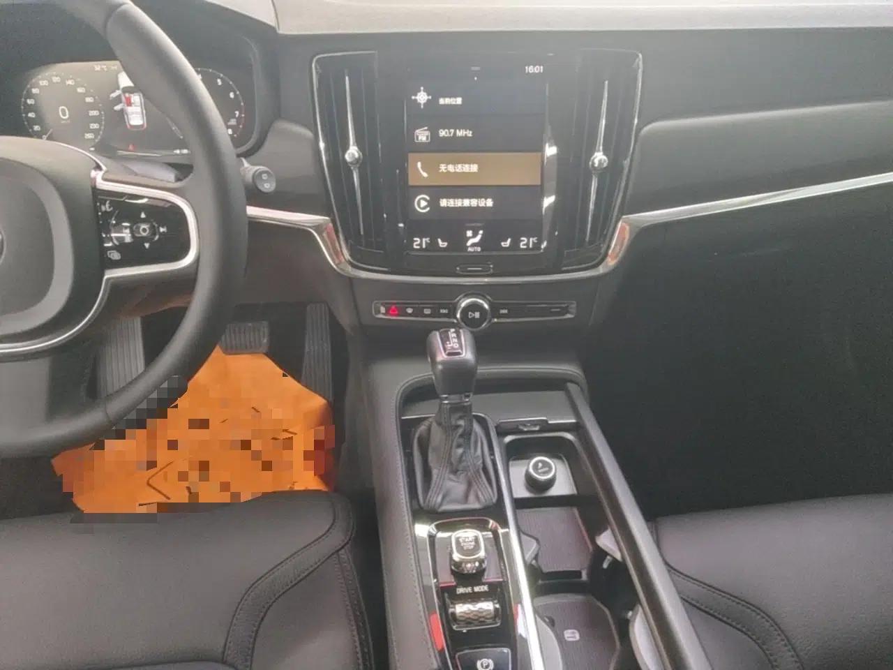 Volvo V90 2019 Cross Country T5 AWD Smart Range Version China VI Standard — миниатюра 15