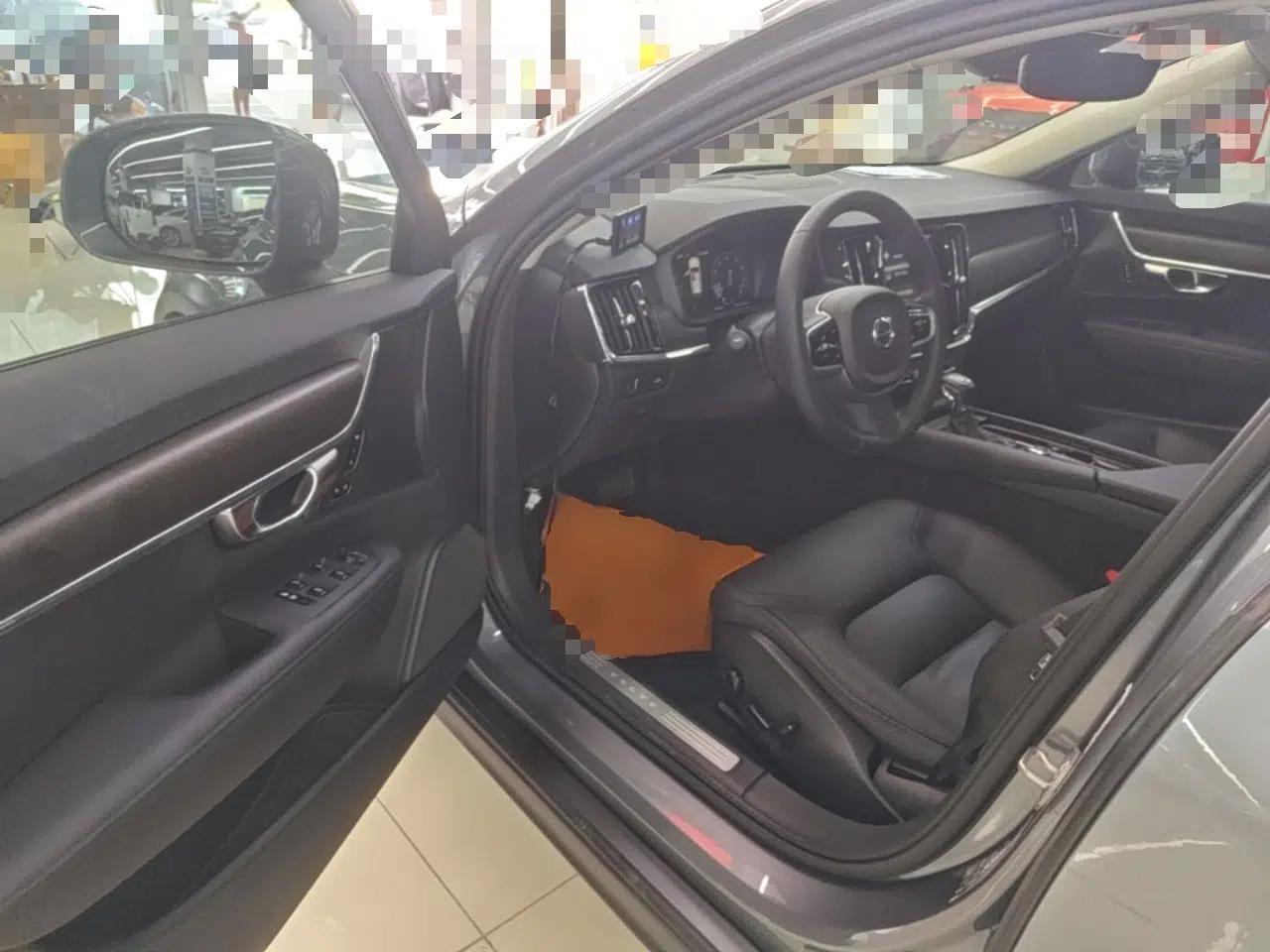 Volvo V90 2019 Cross Country T5 AWD Smart Range Version China VI Standard — миниатюра 18