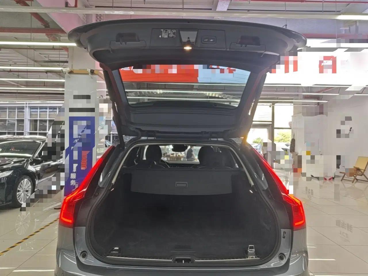 Volvo V90 2019 Cross Country T5 AWD Smart Range Version China VI Standard — миниатюра 22