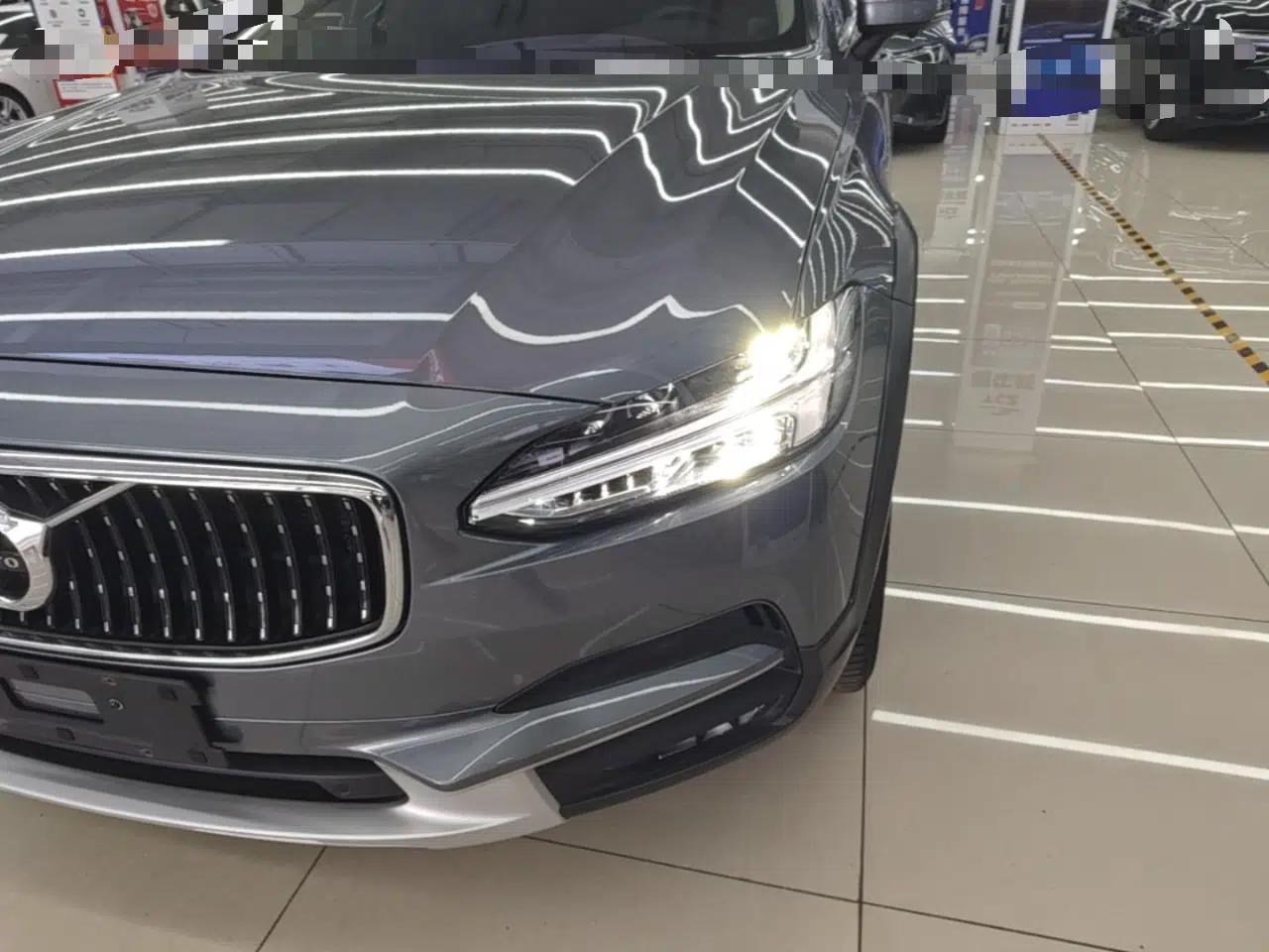 Volvo V90 2019 Cross Country T5 AWD Smart Range Version China VI Standard — миниатюра 8