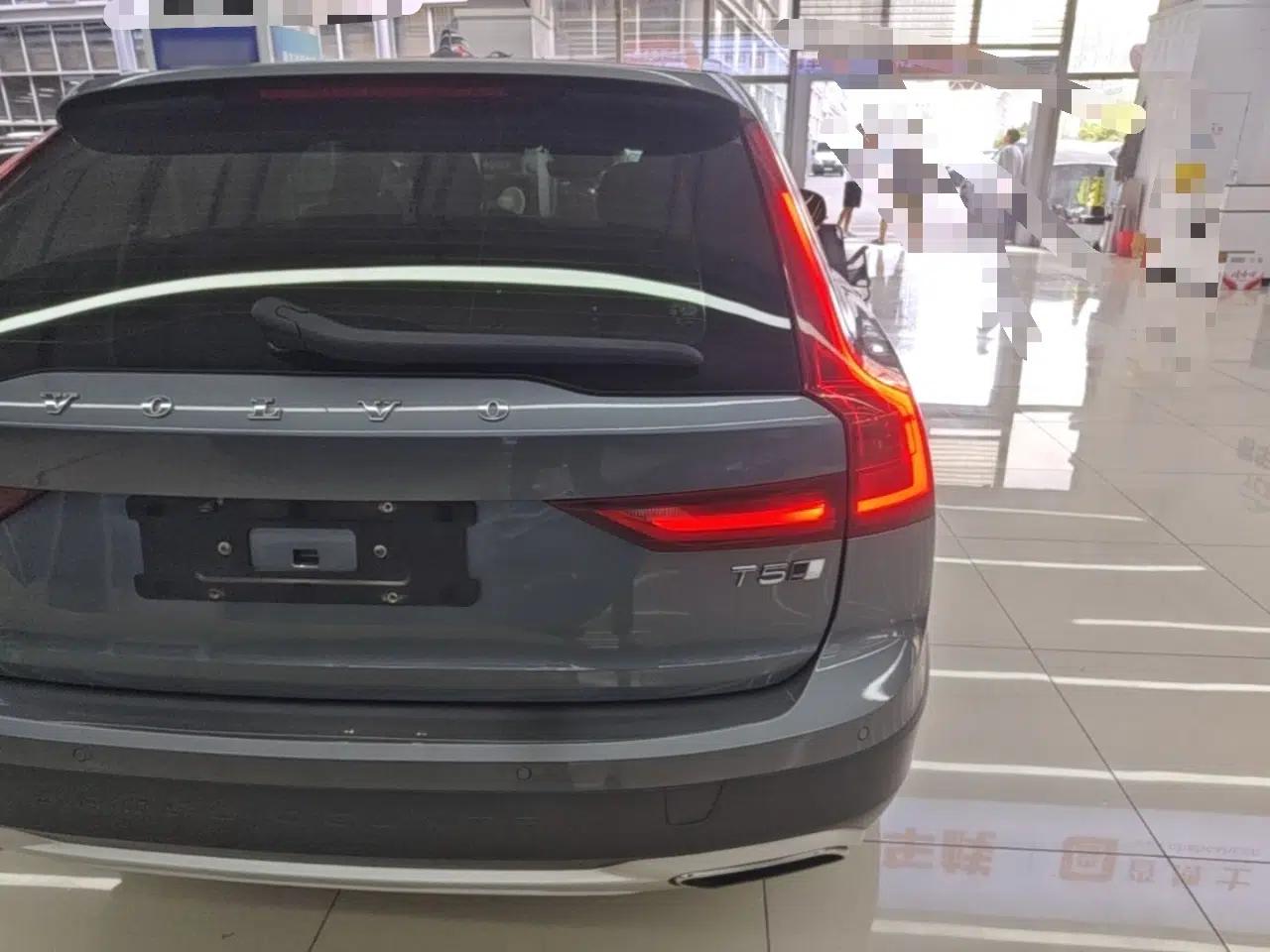 Volvo V90 2019 Cross Country T5 AWD Smart Range Version China VI Standard — миниатюра 9