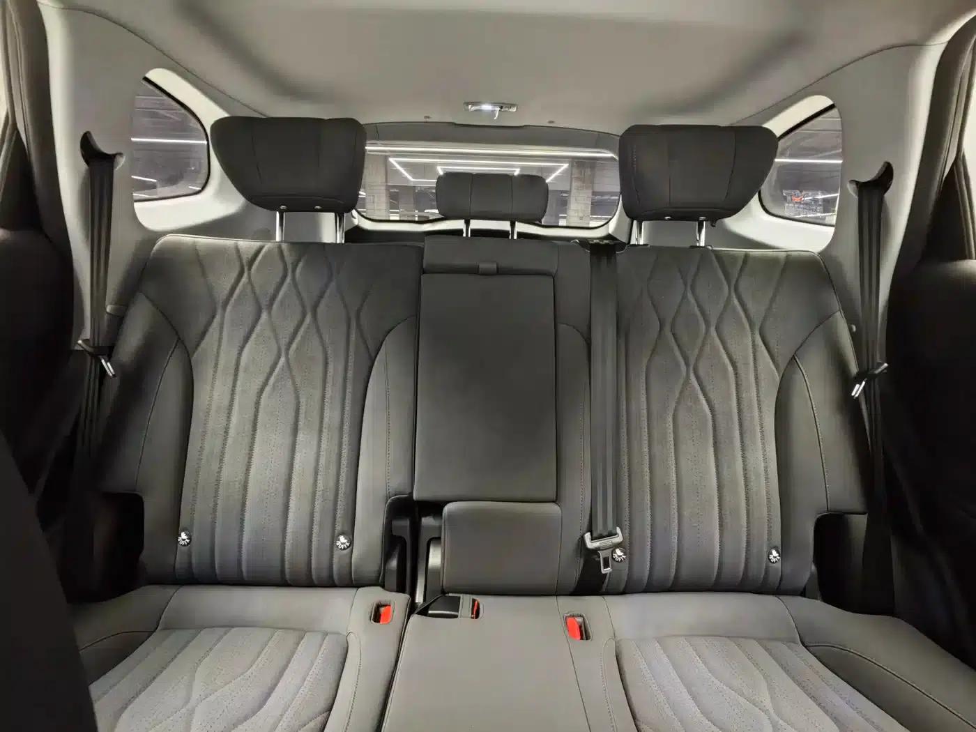 Fengyun T8 2025 1.5T 130km Luxury Edition 5-seater — миниатюра 13