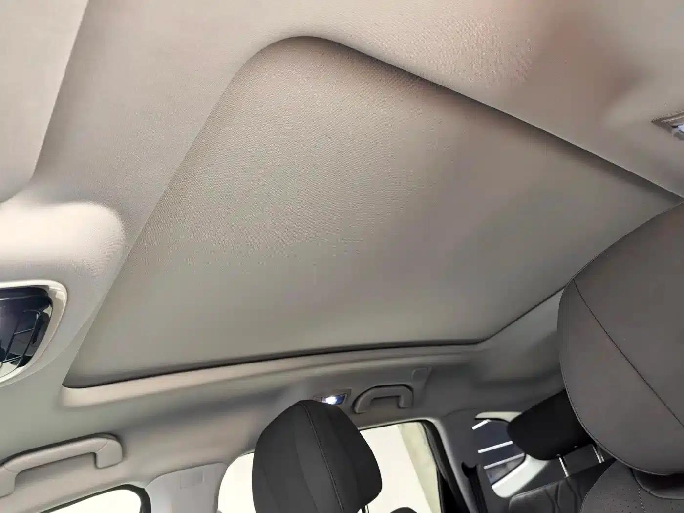 Fengyun T8 2025 1.5T 130km Luxury Edition 5-seater — миниатюра 14