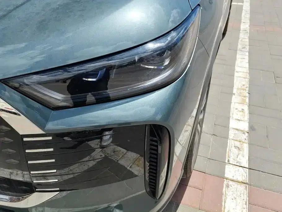 Fengyun T8 2025 1.5T 130km Comfort Edition 5-seater — миниатюра 5