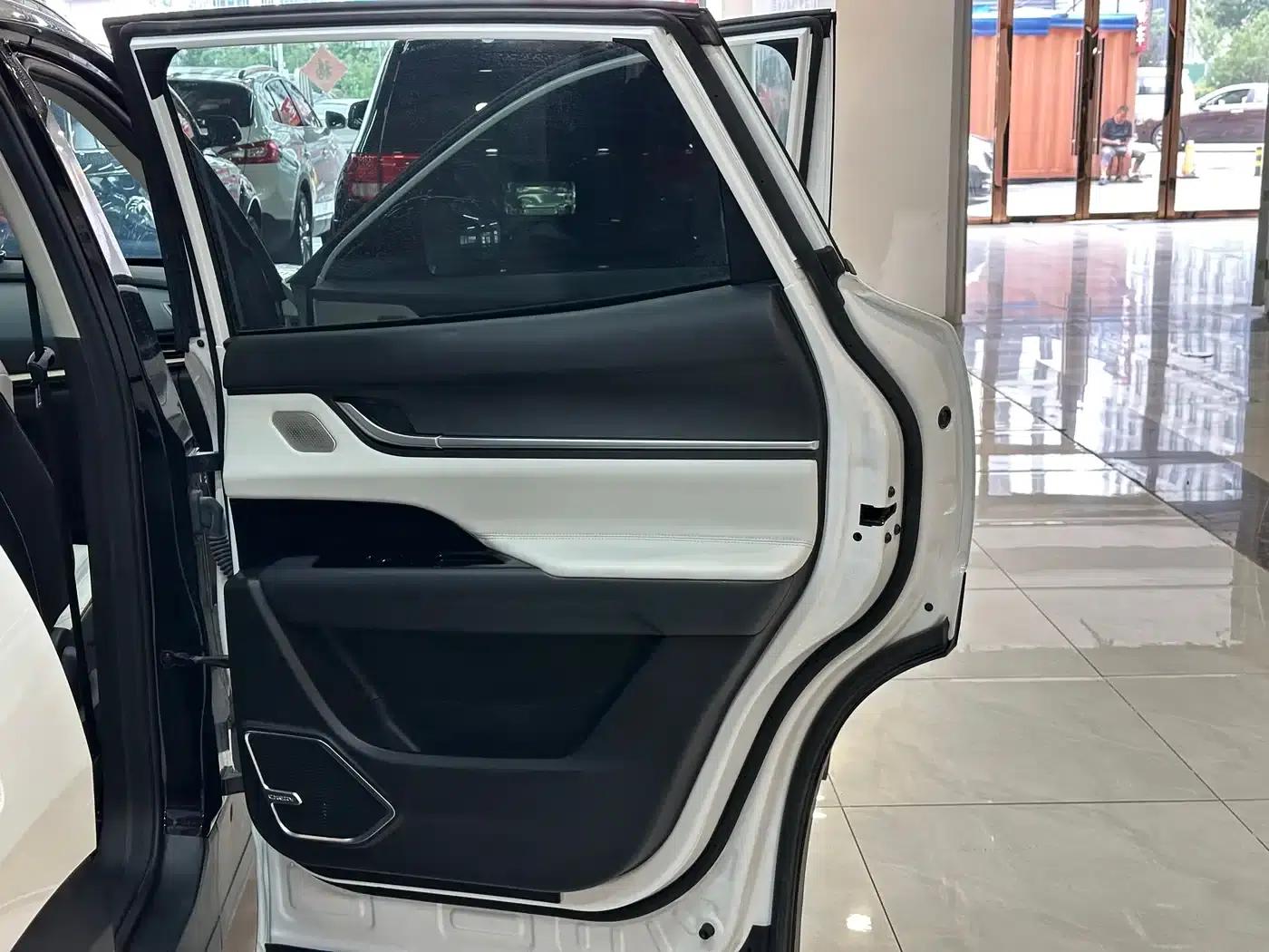 Chery Comfort Family 2024 Model 512km Joyful Travel Edition — миниатюра 13