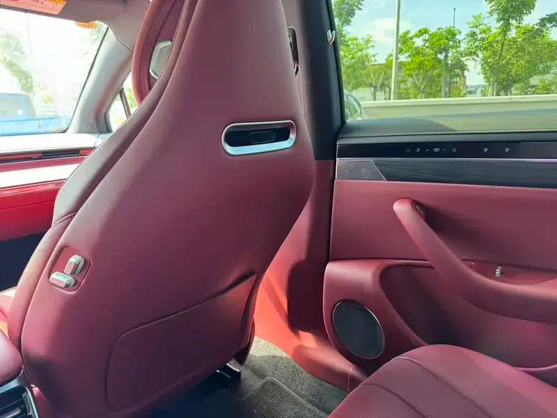 Zhijie S7 2025 Ultra AWD Long Range Edition — миниатюра 8
