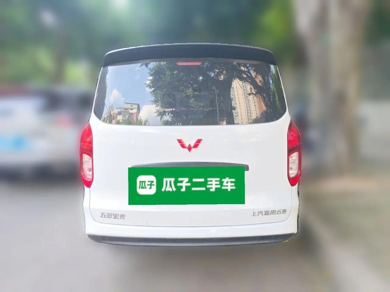 Wuling Hongguang New Energy 2024 All-Electric Model 300KM Practical Version — миниатюра 5