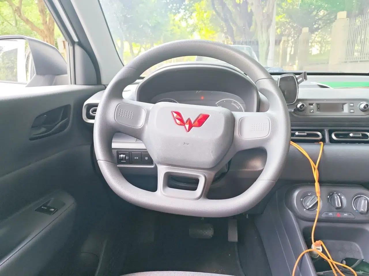 Wuling Hongguang New Energy 2024 All-Electric Model 300KM Practical Version — миниатюра 10